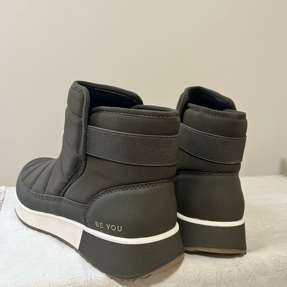 Dr. Scholl's Winter Snow Boots | Waterproof & Slip-On | Size 8M EUR 38 - Picture 6 of 9